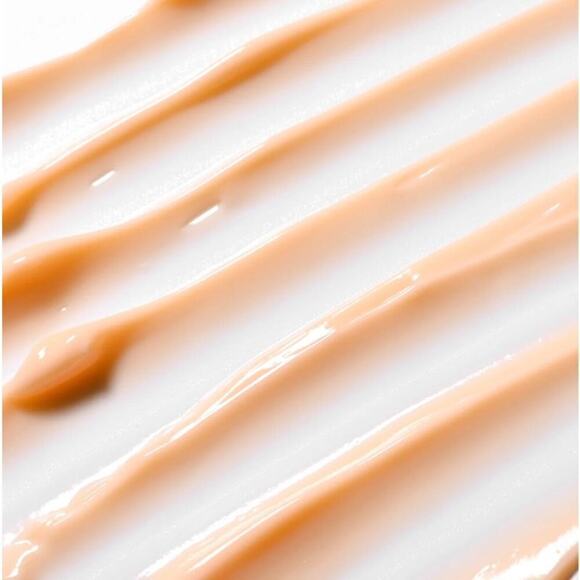 Pamper and Polish Skin  Antioxidant + Vitamin C Eye Cream - Picture 3 of 3